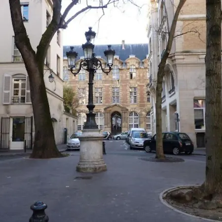 Apartment Saint-germain-des-pres In *